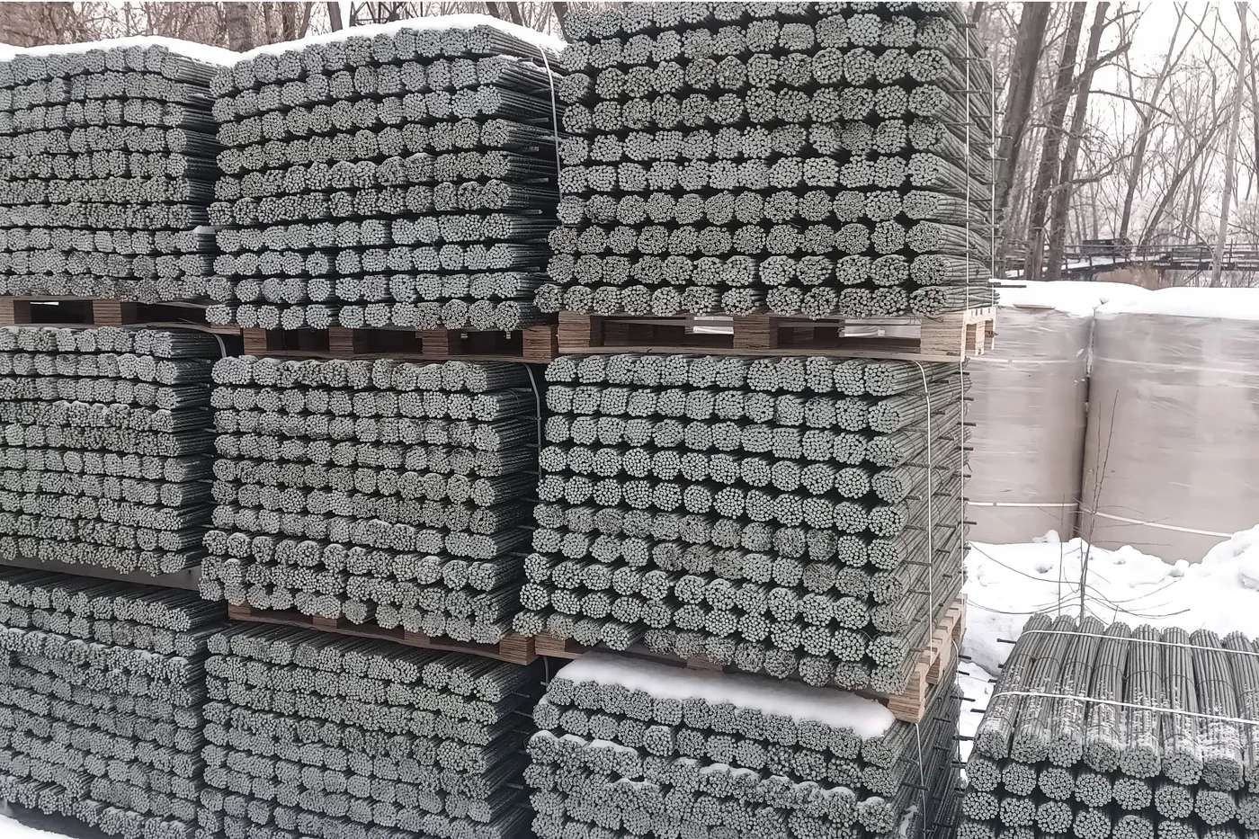 Опоры для растений 2 метра